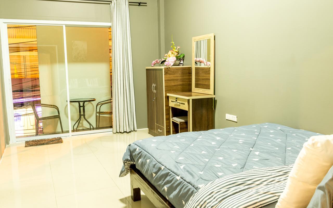 צ'יאנג מאי Iris Hostel מראה חיצוני תמונה