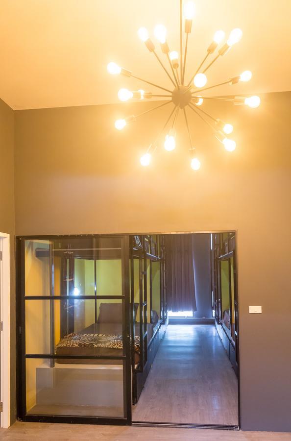 צ'יאנג מאי Iris Hostel מראה חיצוני תמונה