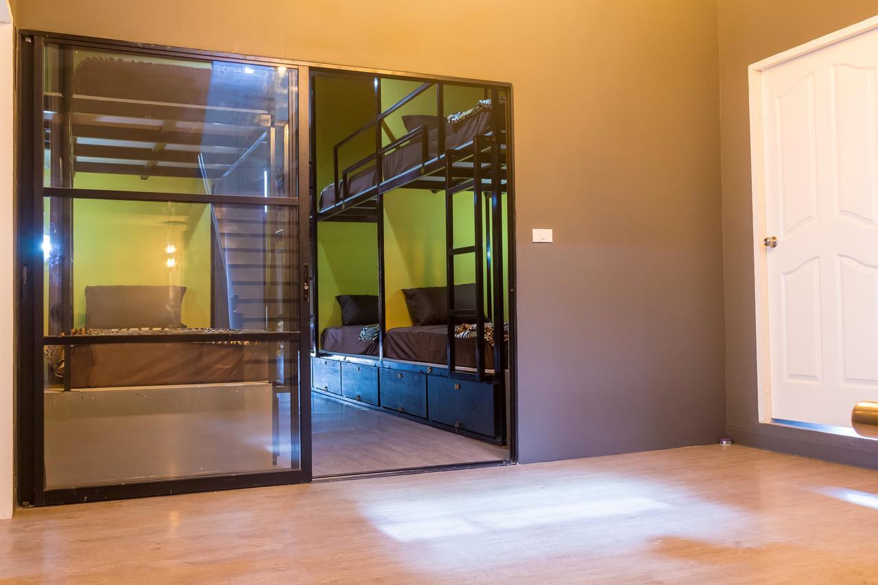 צ'יאנג מאי Iris Hostel מראה חיצוני תמונה